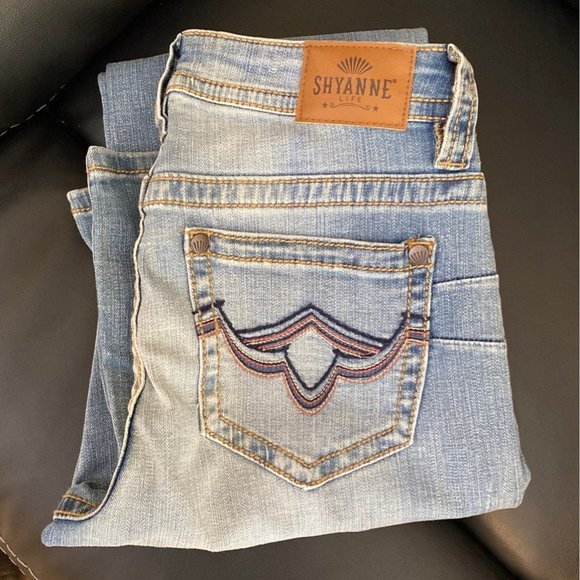 Shyanne Denim - Shyanne Bootcut Jeans NWOT 28